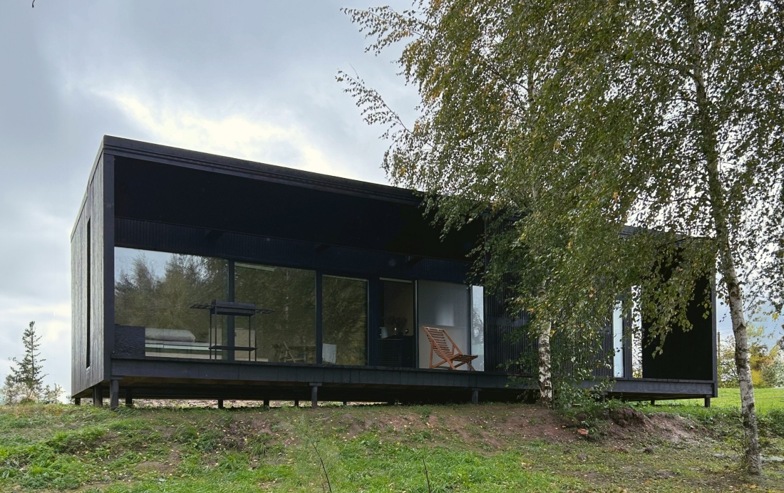 NOMAD HOUSES